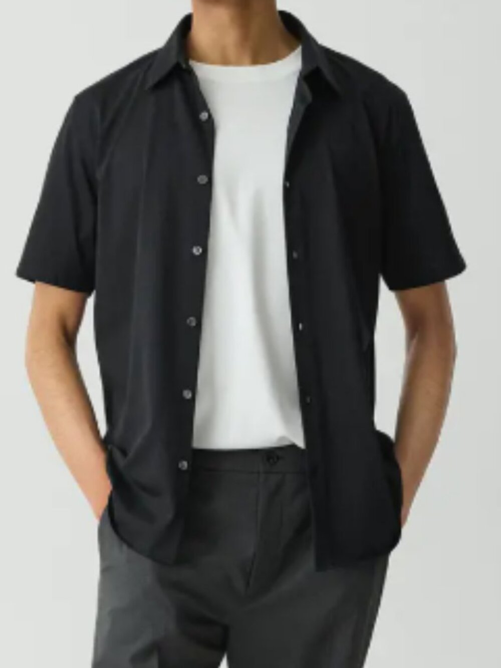 Theory Men's Irving Short Sleeve Button-Up Shirt Size S Black Casual Minimal EUC